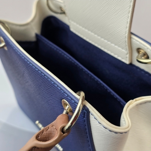 Samantha Thavasa Navy Blue Cream Mini Top-Handle Bag with Brown Handles - Picture 6 of 16